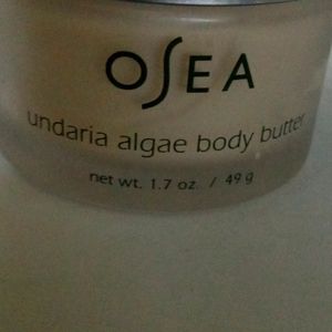 Undaria algae body balm